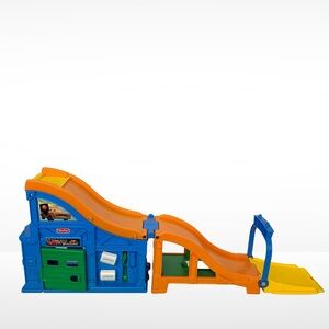 Disney Pixar Cars 2 Fisher Price Wheelies Racing Rivalry Fold & Go Ramp Track